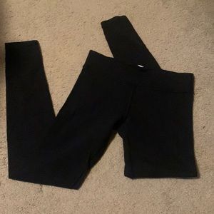 Black ivivva leggings